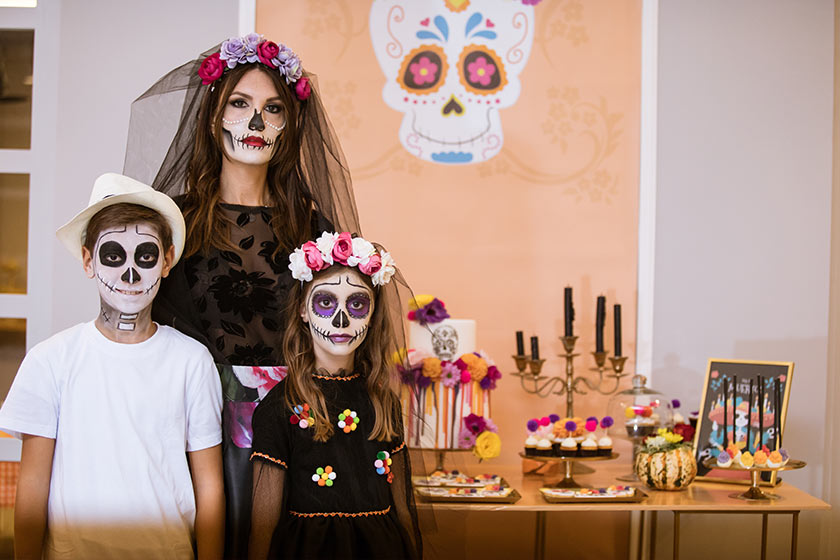 La festa a tema Los Dias de los Muertos, un party ricco di colori.